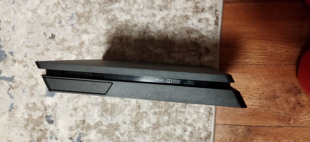 Покупал  новым soni  ps4