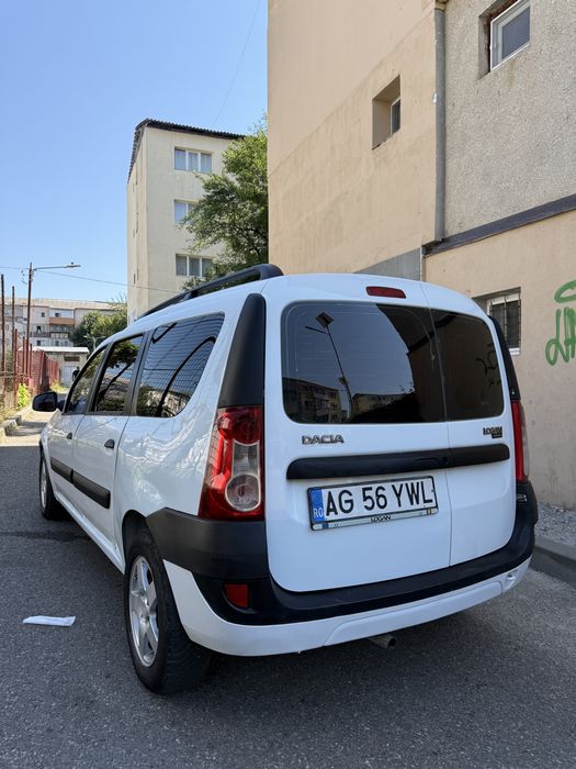 vand dacia logan MCV 2011 1.4 benzina