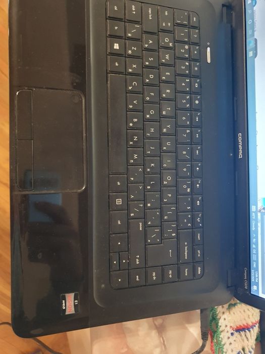 Лаптоп Compaq laptop