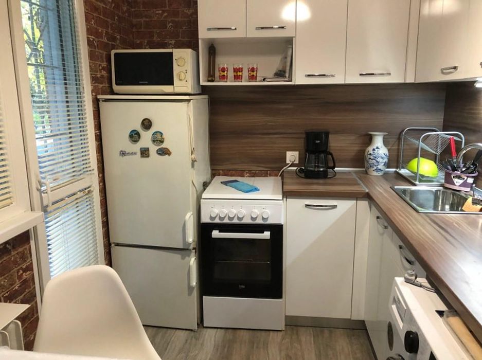 Дава се под наем Двустаен апартамент в София, Гоце Делчев - 70 кв.м за 580 € - Снимка #2