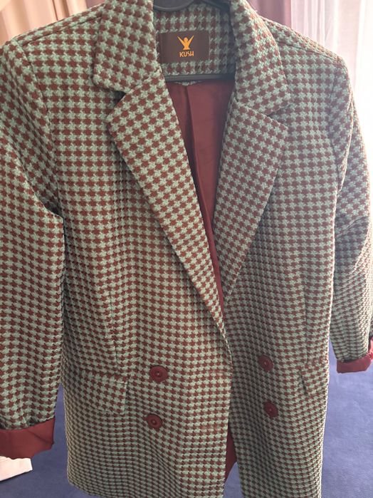 пиджак классика в отличном состоянии