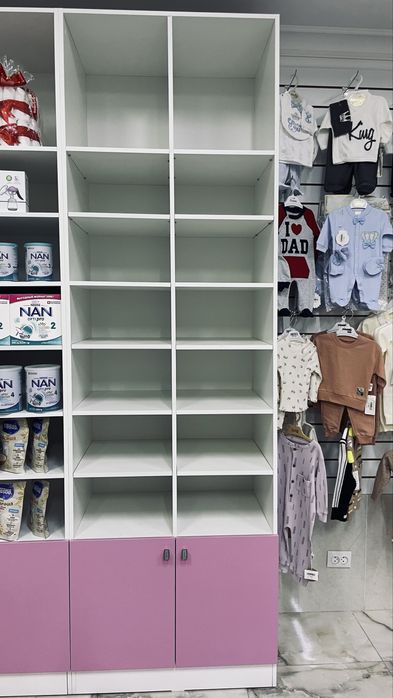 Шкаф для магазина