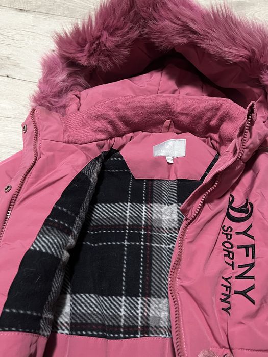 Зимняя куртка на девочку