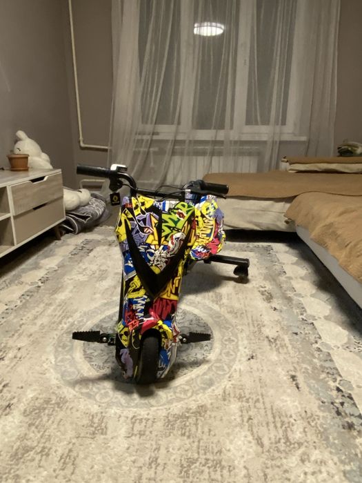 Продам дрифт состояние отличное цвет Мультикор