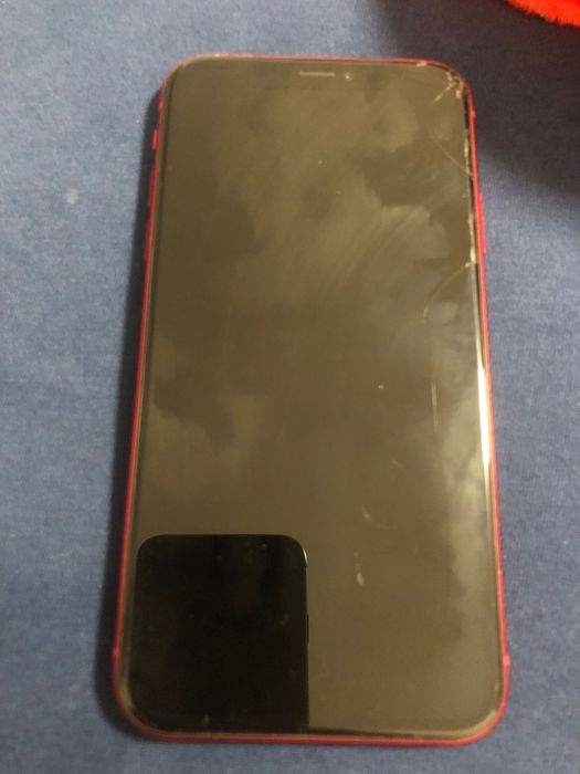 iphone XR 64gb sursa de incarcare nu merge in rest totul ok
