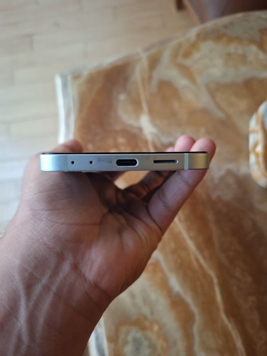 Samsung Galaxy Z Flip  6