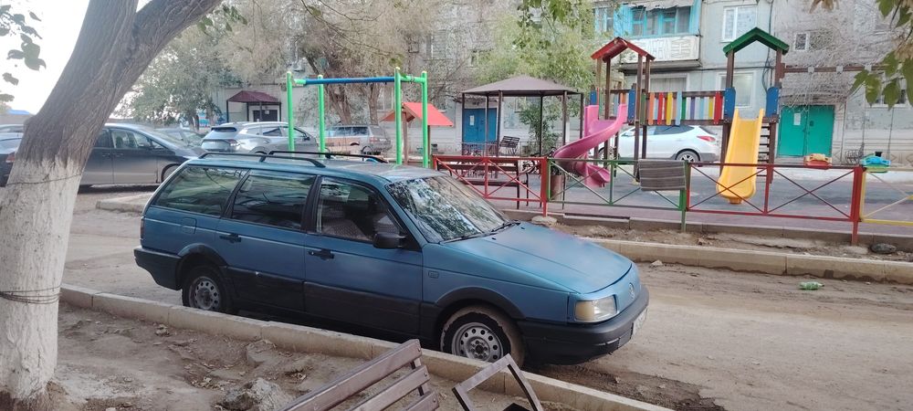 Продам.пассат универсал на хаду