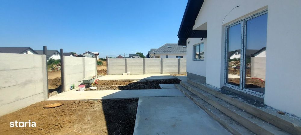 Casa cocheta, P+Pod, teren 309 m.p., toate utilitatile, comision 0%