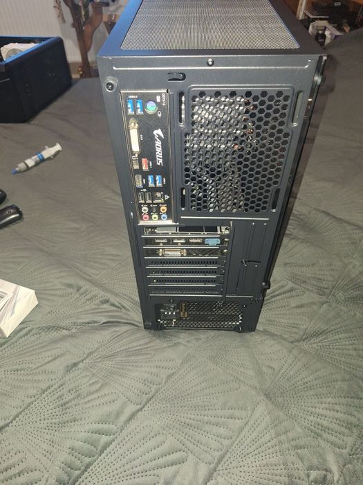 Unitate de Calculator Pt Gaming  Intel core I7 ddr4