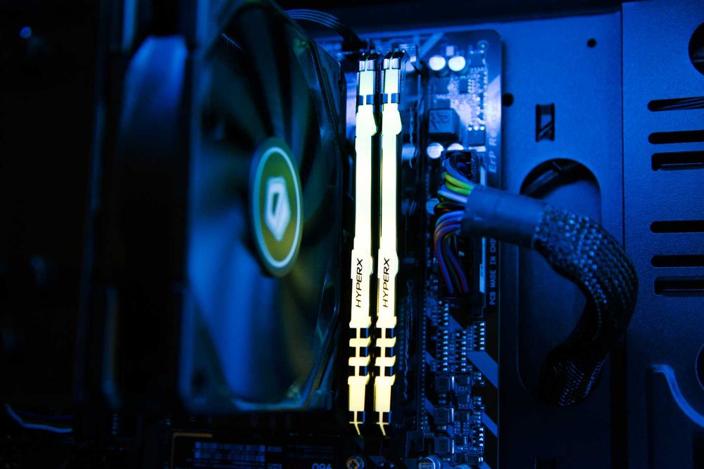 PC Gaming: Ryzen 5 5500 + RX 5600XT+ 16GB DDR4
