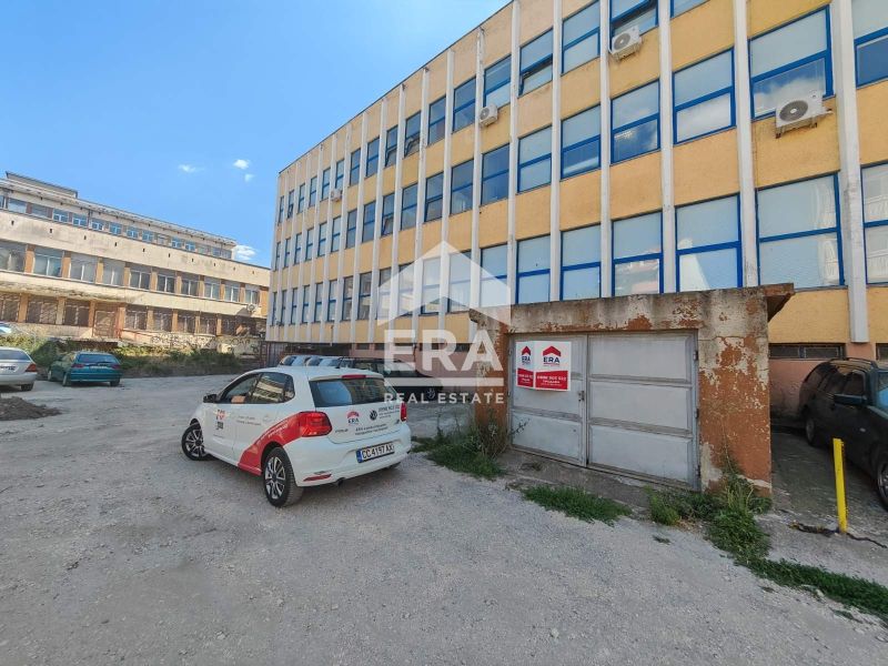 ЕКСКЛУЗИВНО! ЕРА Дръстър предлага за продажба гараж зад РЗОК-гр. Силис