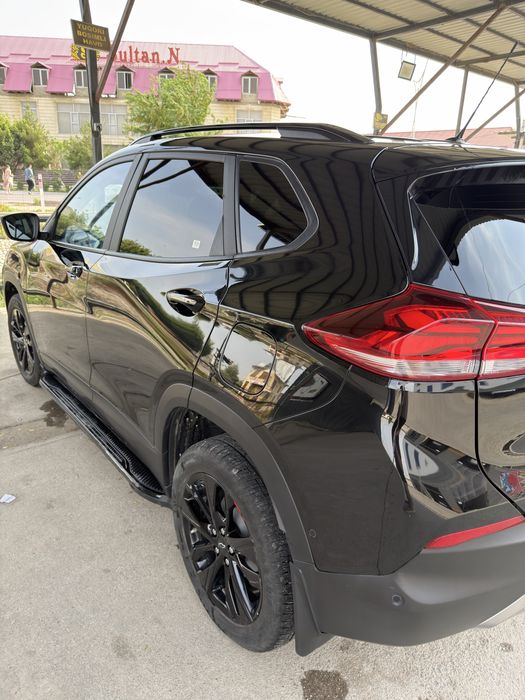 Tracker 2 redline 2025й