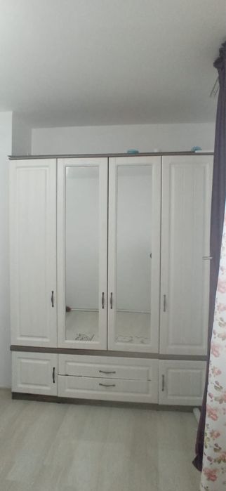 Шкаф в хорошем состоянии