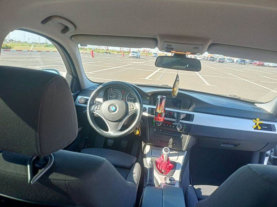 BMW Seria 3 Bmw seria 3 318 D 143 CP model facelift an 2009.