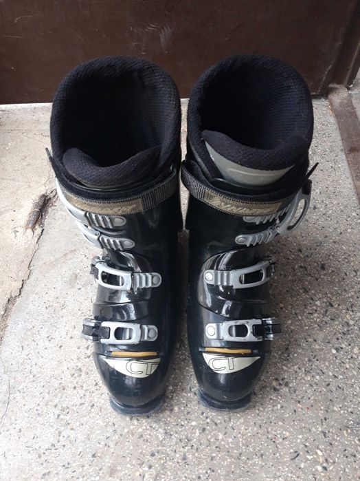 Ски обувки - Dynafit.