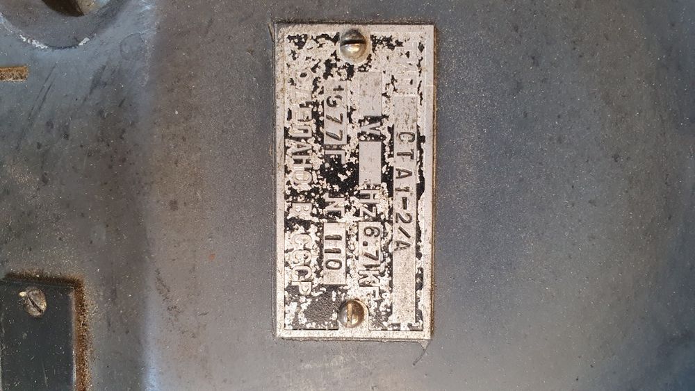 Telefon de marină