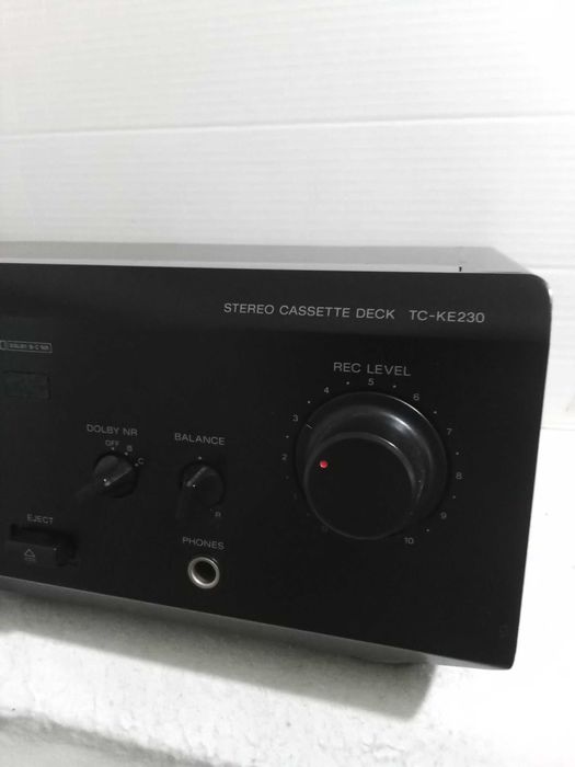 Deck Sony TC- KE 230 pentru casa