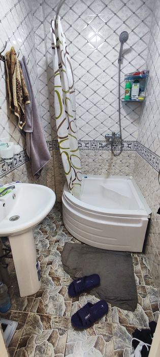 3xona Choshtepa oilaga sharoiti bor Sergeli 1 metro
2 xona 350$ pus