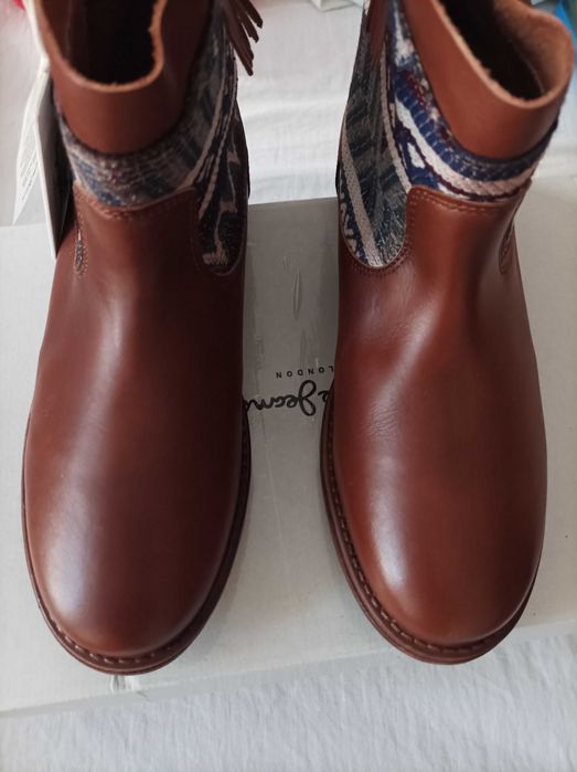 Clarks/Pepe Jeans/ N38 Нови ест.кожа боти
