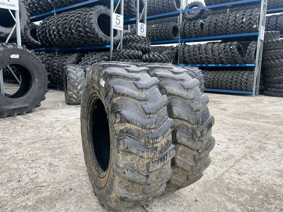Armour 16.9-24 Cauciucuri de buldo industriale second hand