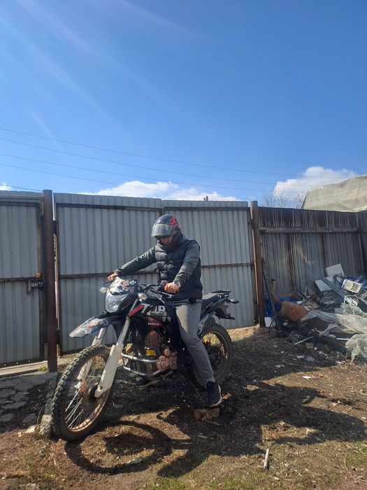 Продам эндуро 300 куб