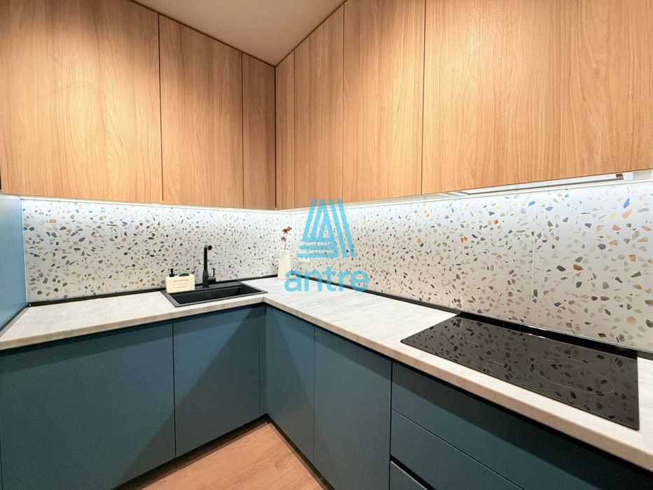 Продава се Тристаен апартамент в София, Борово - 87 кв.м за 3449 €/кв.м - Снимка #12