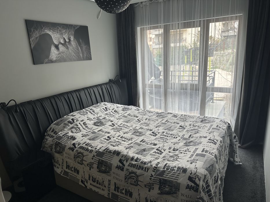 апартамент тристаин