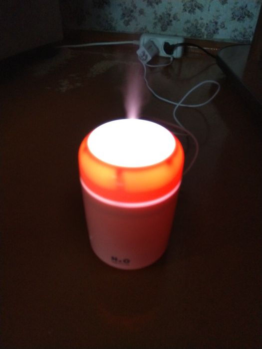 Увлажнитель воздуха настольный