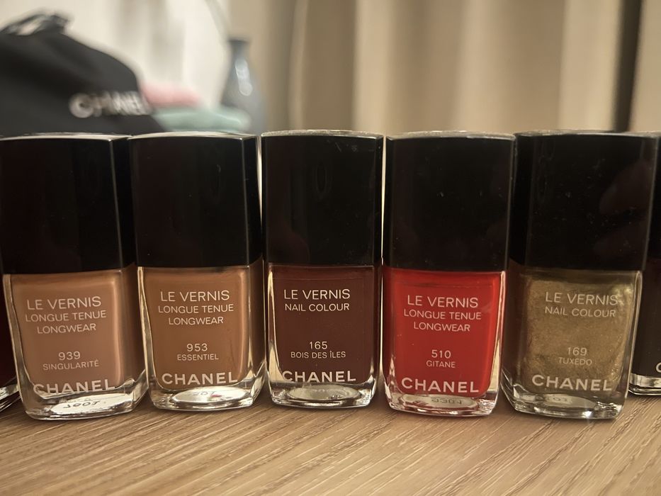 Лаки для ногтей Chanel