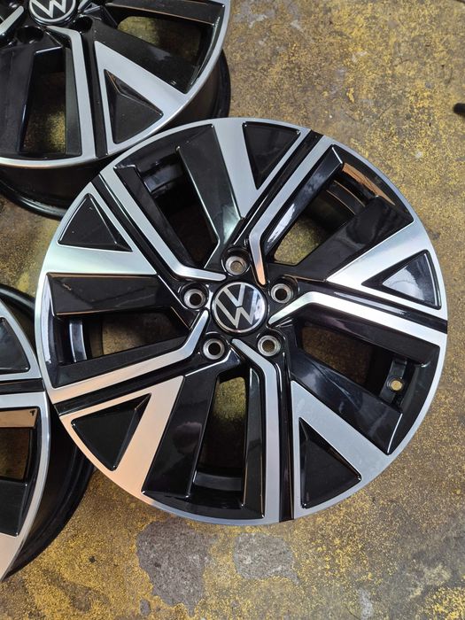 4 Jante Aliaj 5x112 17'' - 6.5J ET 52 - OEM VW Touran Tiguan Sharan Caddy Golf Passat T-Roc MODEL 2025  Skoda Yeti Superb Karoq Kodiaq Octavia  CA NOI