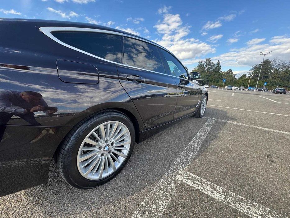 Vand BMW Seria 3 320d Gt