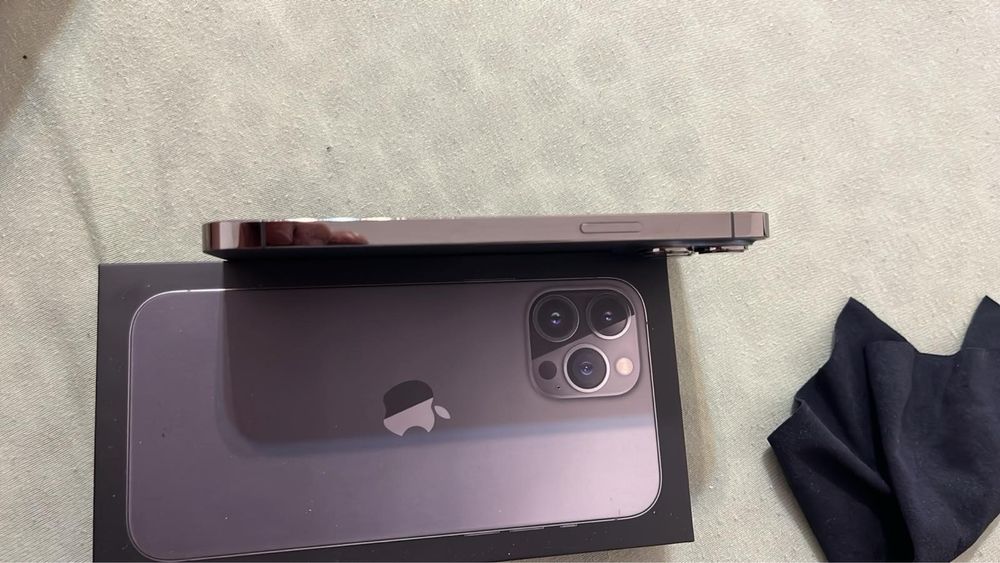 Iphone 13 Pro Max 83% батерия