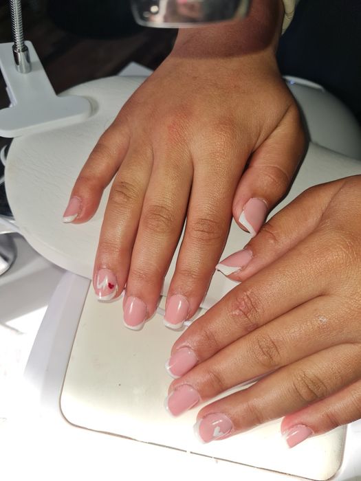 NAILS ayollar uchun.