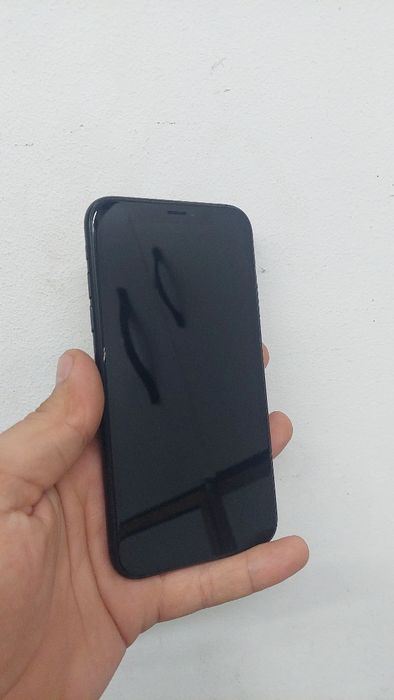 iPhone XR Заключен!!!