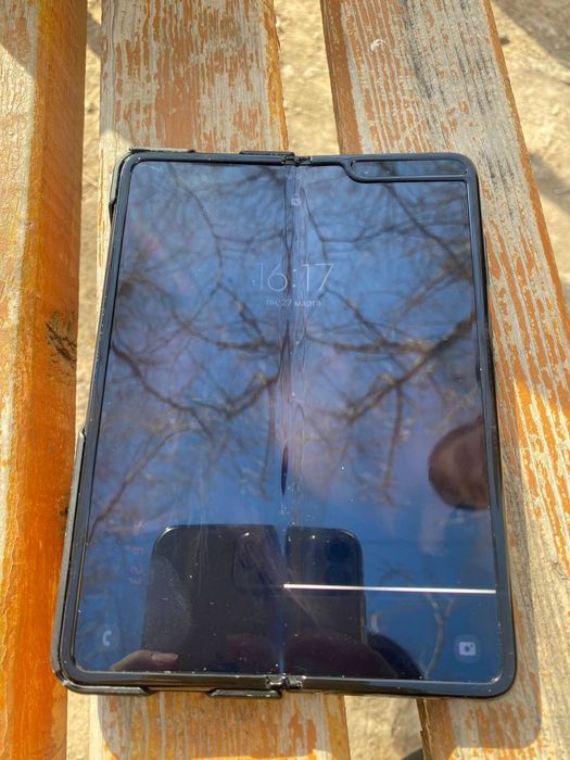 Samsung galaxy fold 5G