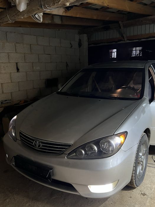 Бампер на камри 35 с туманкой