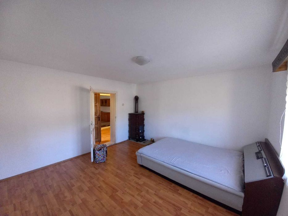 Casă de închiriat. Casă la țară. Ciucea. Cluj. Utilată.