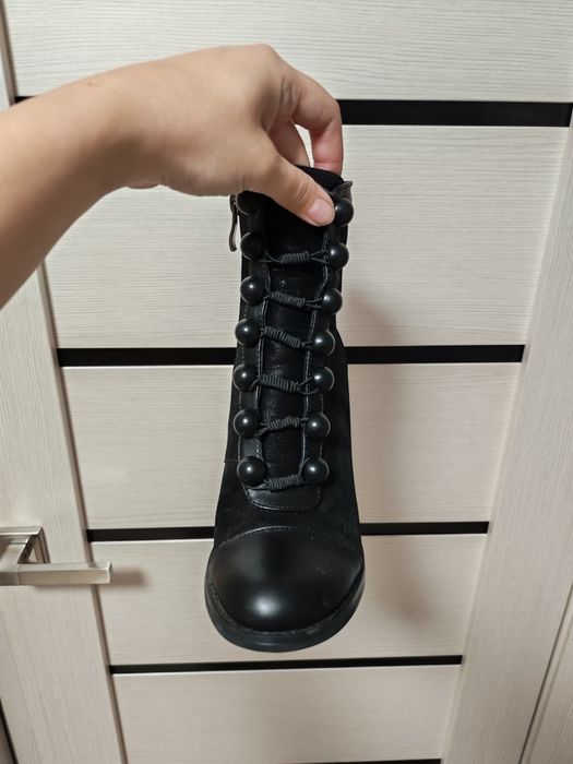 Продам женские полусапожки