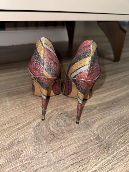 Туфли с блестками женские