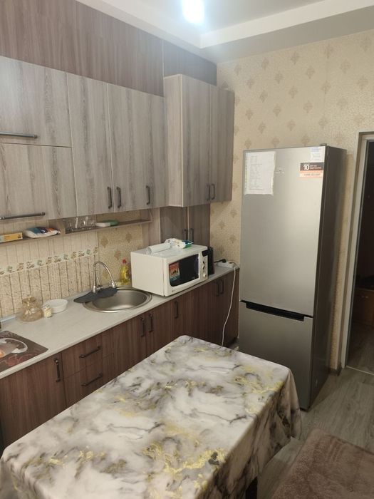 Сдаётся квартира Карасу 6, базарчик 1/2/3 посуточно