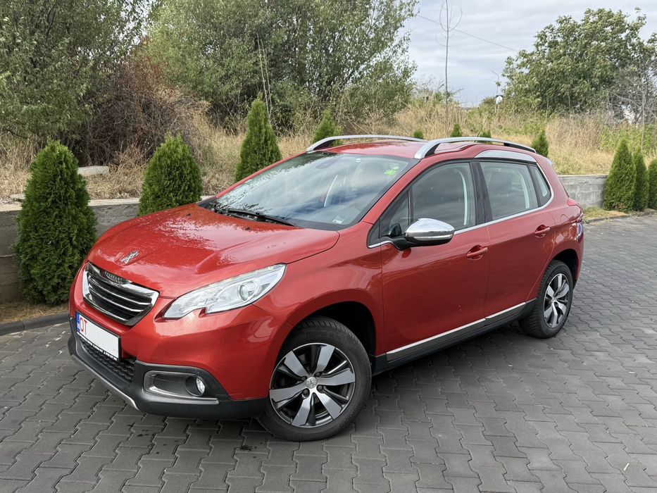 Peugeot 2008 04/2015 1.2 benzina 110 cp EURO 6 cu piele jante navigatie