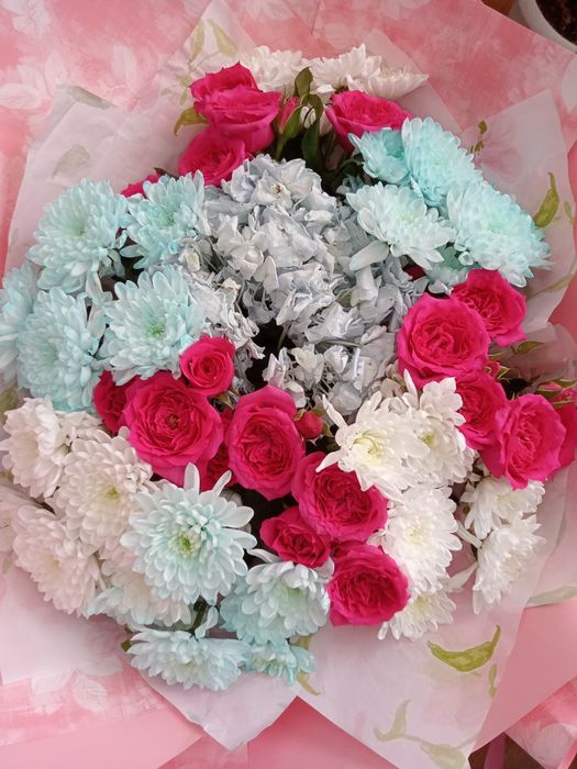 Букеты цветов подарочные