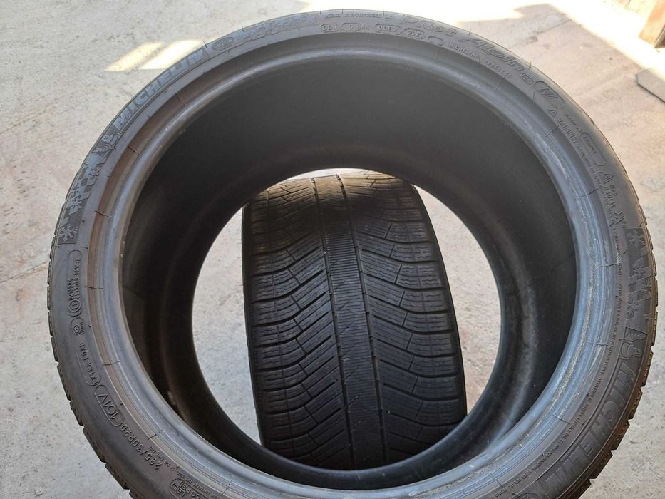 2 anvelope 295/30 R20 Michelin