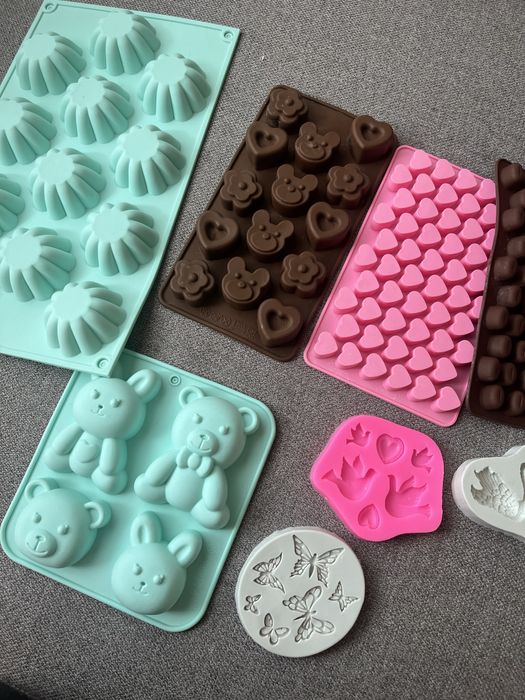 Молдове/ силиконови отливки за свещи, глина, смола