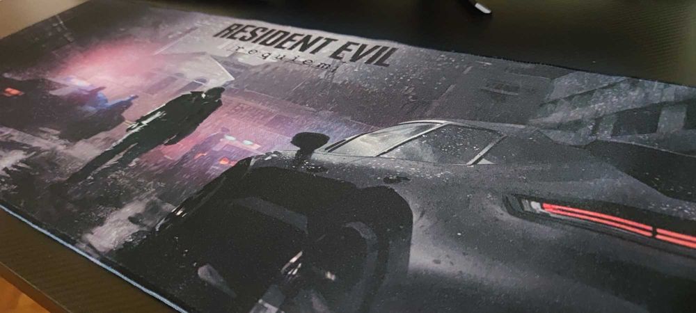Resident Evil Requiem Mousepad Leon S. Kennedy x Porsche