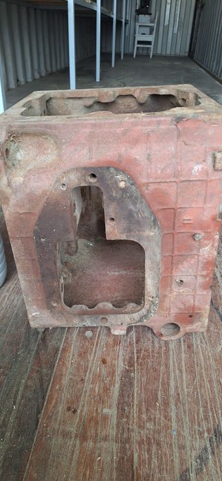 Продам корпус КПП  МТЗ