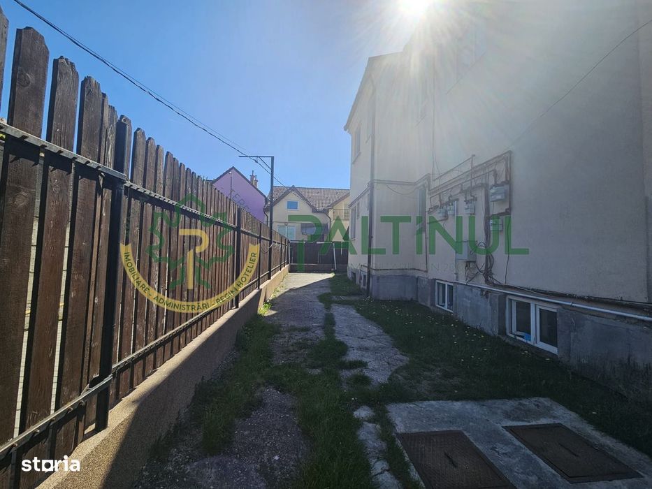 Apartament 3 camere, zona Stefan cel Mare - Biserica
