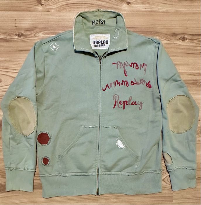 The North Face,Replay,Salewa,Moncler,Elesse/Gucci/Mckinley/Hummel
