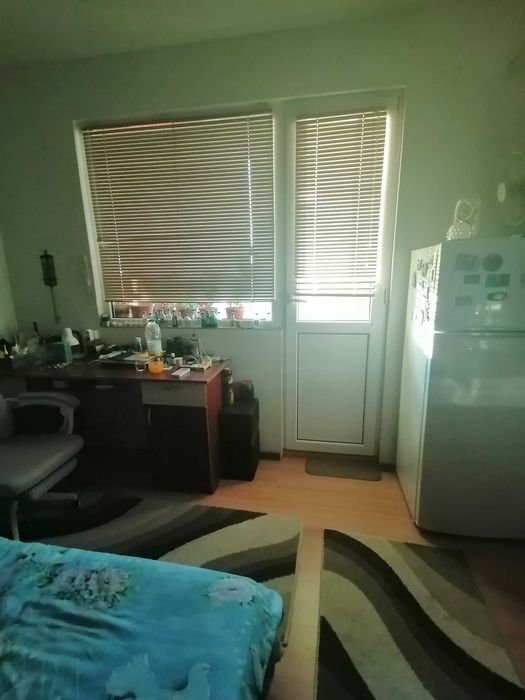 Вътрешни ролетни щори