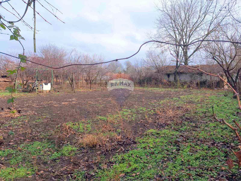 Еднофамилна къща с дворно място, село Кардам, СР